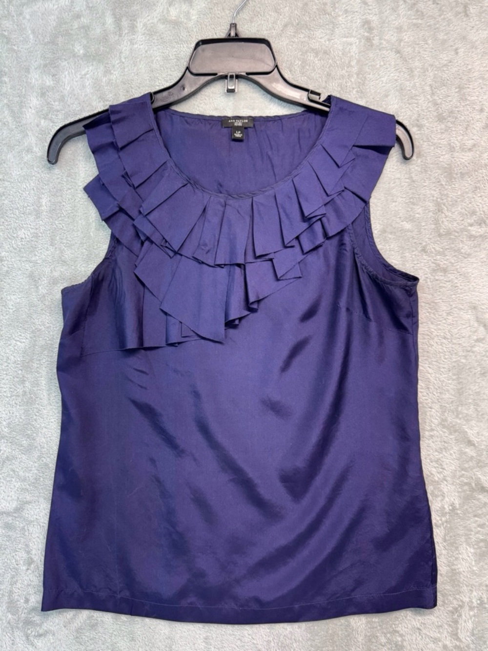 Ann Taylor Silk Dark Purple Ruffle Neck Sleeveless Lightweight Blouse Size LP